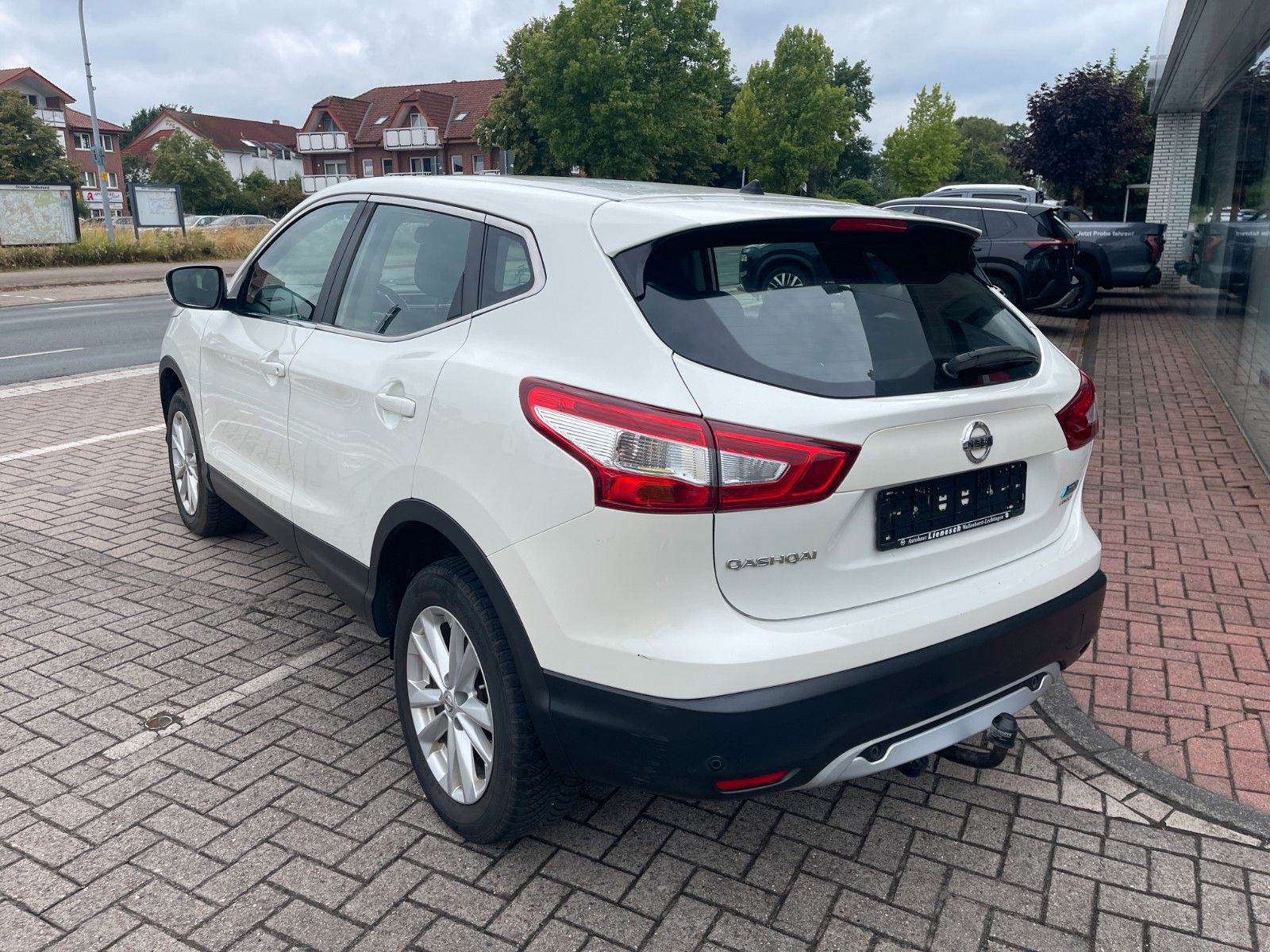 Fahrzeugabbildung Nissan Qashqai 1.6 dCi DPF Acenta AHK Kamera