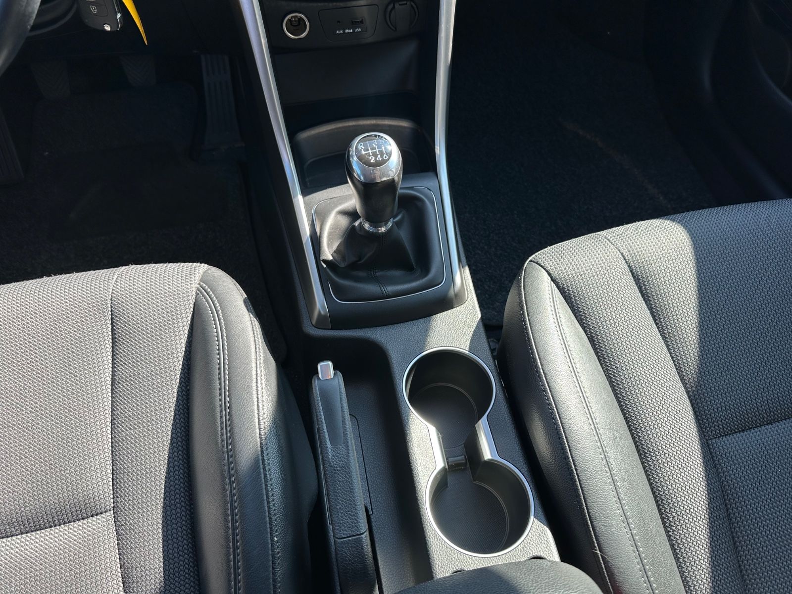 Fahrzeugabbildung Hyundai i30 1.4 Intro Edition Shzg/GJR/Klimaautom/LM16"