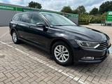 Volkswagen Passat Variant 2.0 TDI DSG Comf | Shzg | Navi - Volkswagen Passat Variant in Kiel