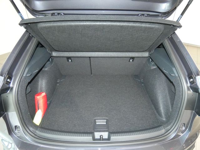 Taigo 1.0 TSI Move DSG AHK KAMERA