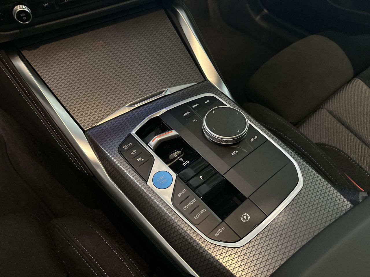 BMW i4 - Bild 16