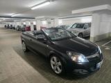 Opel Astra Twin Top Cabrio, Automatik, Tüv... - Opel Astra mit Benzin-Antrieb: Cabrio, Automatik