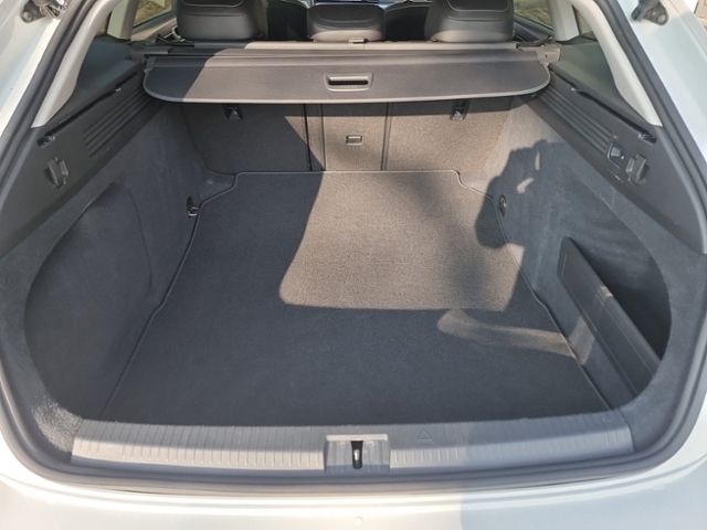 Fahrzeugabbildung Volkswagen Arteon Shootingbrake 2.0 TDI ELEGANCE NAVI IQ.LI