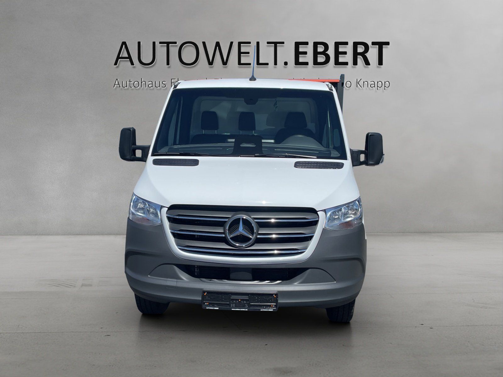 Fahrzeugabbildung Mercedes-Benz Sprinter 517 CDI Standard Pritsche 3.5t (N1)