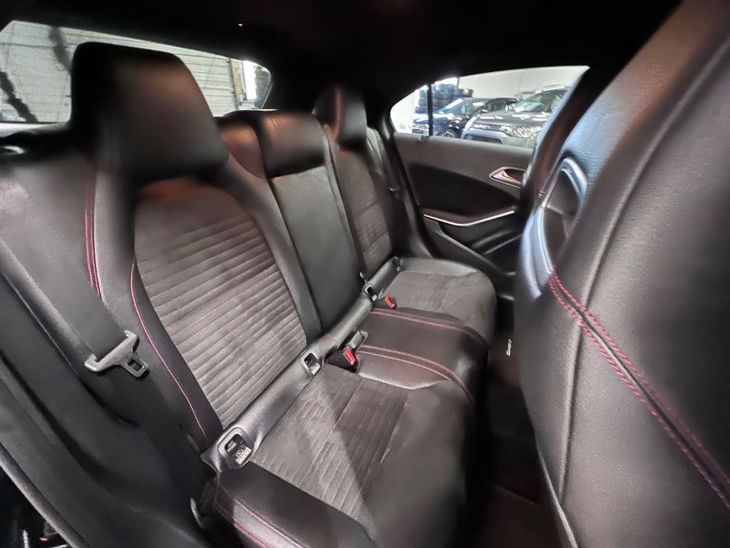 Mercedes-Benz A 45 AMG 4Matic/ PERFORMANCE/ 2015 / 102 DB Mercedes-Benz A 45 AMG 4Matic/ PERFORMANCE/ 2015 / 102 DB