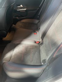 Mercedes B 200 - 11