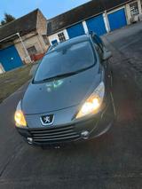 Peugeot Peugot 307 SW 2.0 Benzin. 7 Sitzer  Automatik - Peugeot 307 in Berlin