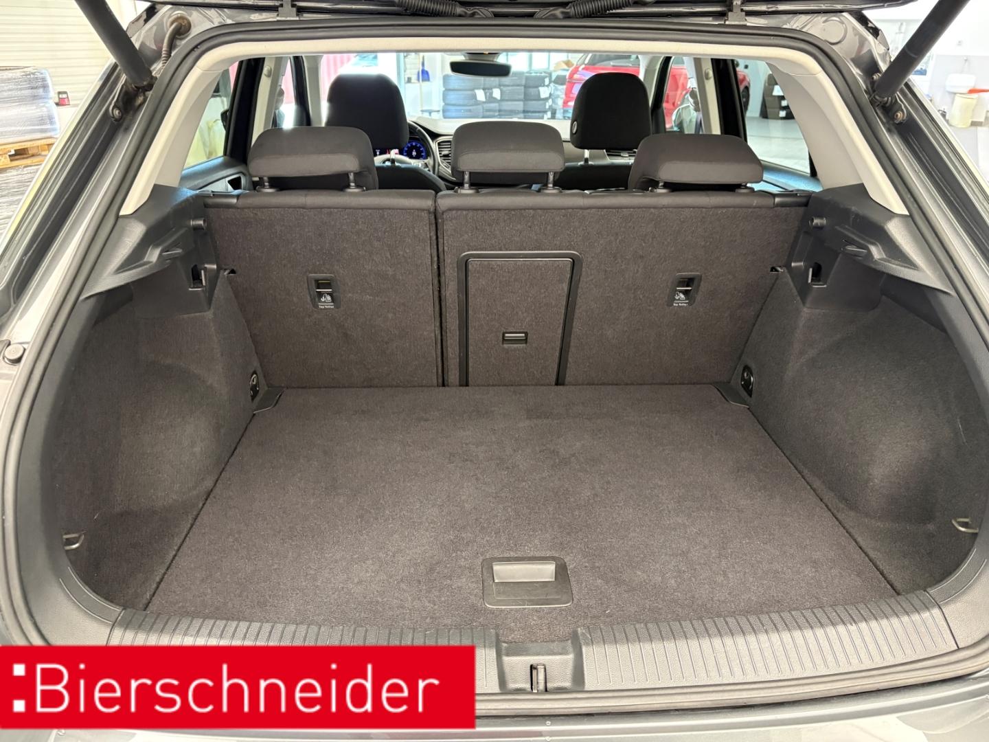Volkswagen T-Roc 1.0 TSI Style LED PANO NAVI PDC 18 ACC DAB