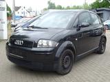 Audi A2 1.4 - Audi A2: Schwarz