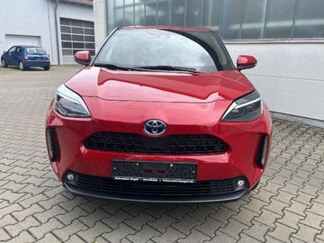 Bild 2 Toyota Yaris Cross 1.5 VVT-iE Hybrid Team D AWD - Navi