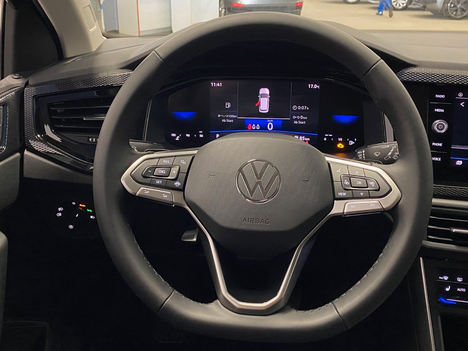 Fahrzeugabbildung Volkswagen Taigo 1.5 TSI DSG Life+MATRIX LED+KAMERA+AppCon+