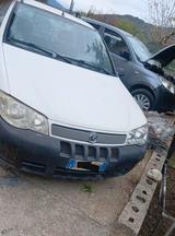 Fiat Strada 1.3 MJT 85cv Pickup - Fiat Strada aus 2008