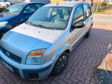 Ford Fusion - Ford Fusion: Kombi