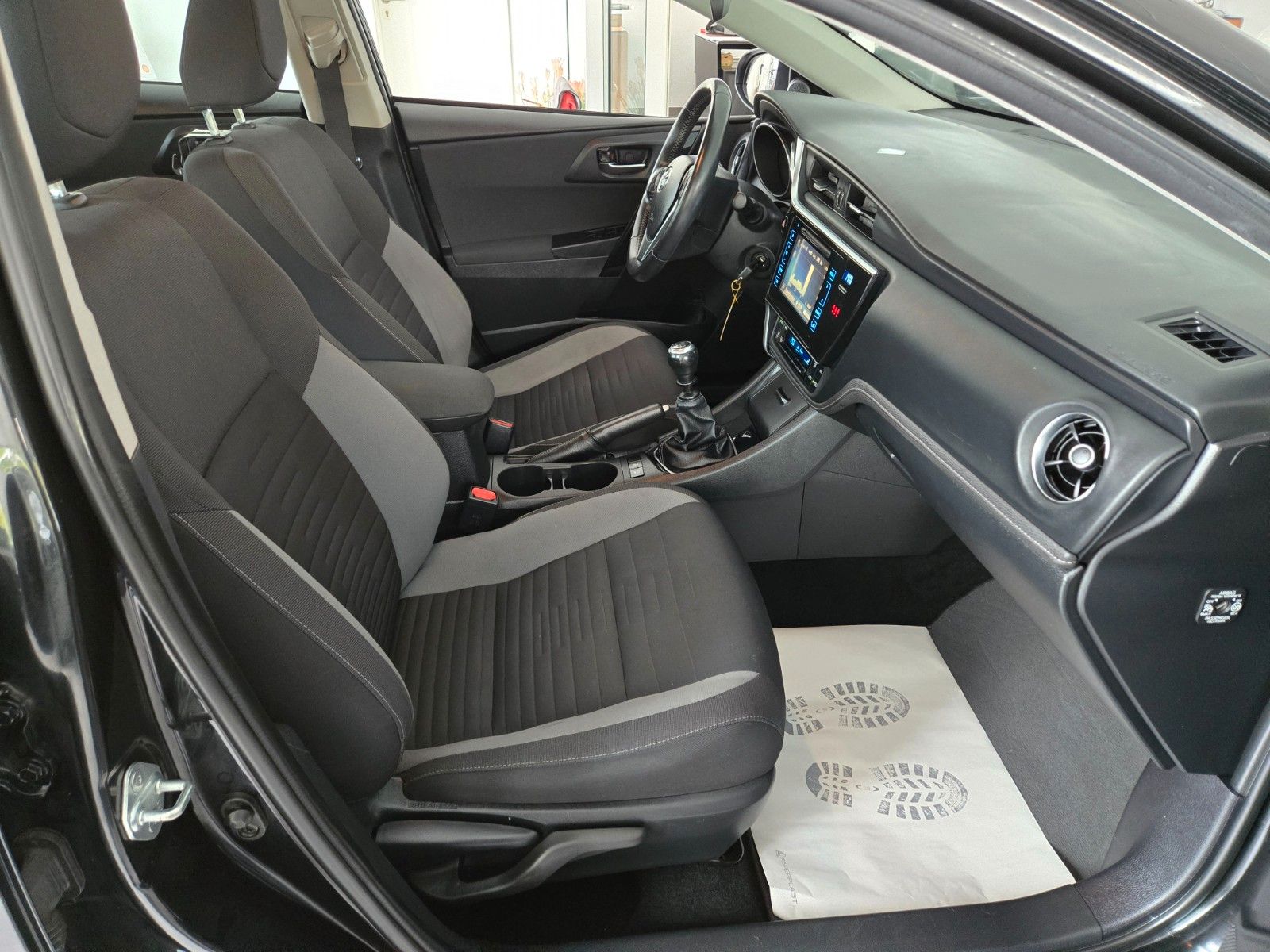 Fahrzeugabbildung Toyota Auris Comfort