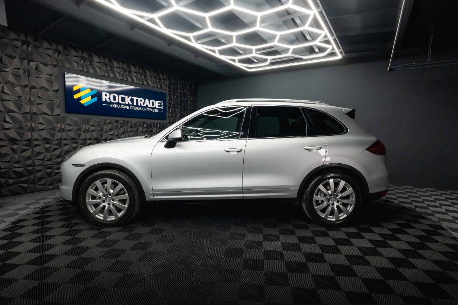 PORSCHE CAYENNE S 4.8 SPORT | 400 ch | 4X4 | BVA | ÉCHAPPEMENT SPORT | SPORT-DESIGN | LED | BOSE | BI-XENON | ATTELAGE