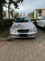 Mercedes-Benz Mercedes e270 CDI - Mercedes-Benz E 270 mit Diesel-Antrieb