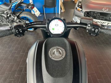 QJ Motor SRV 600 V