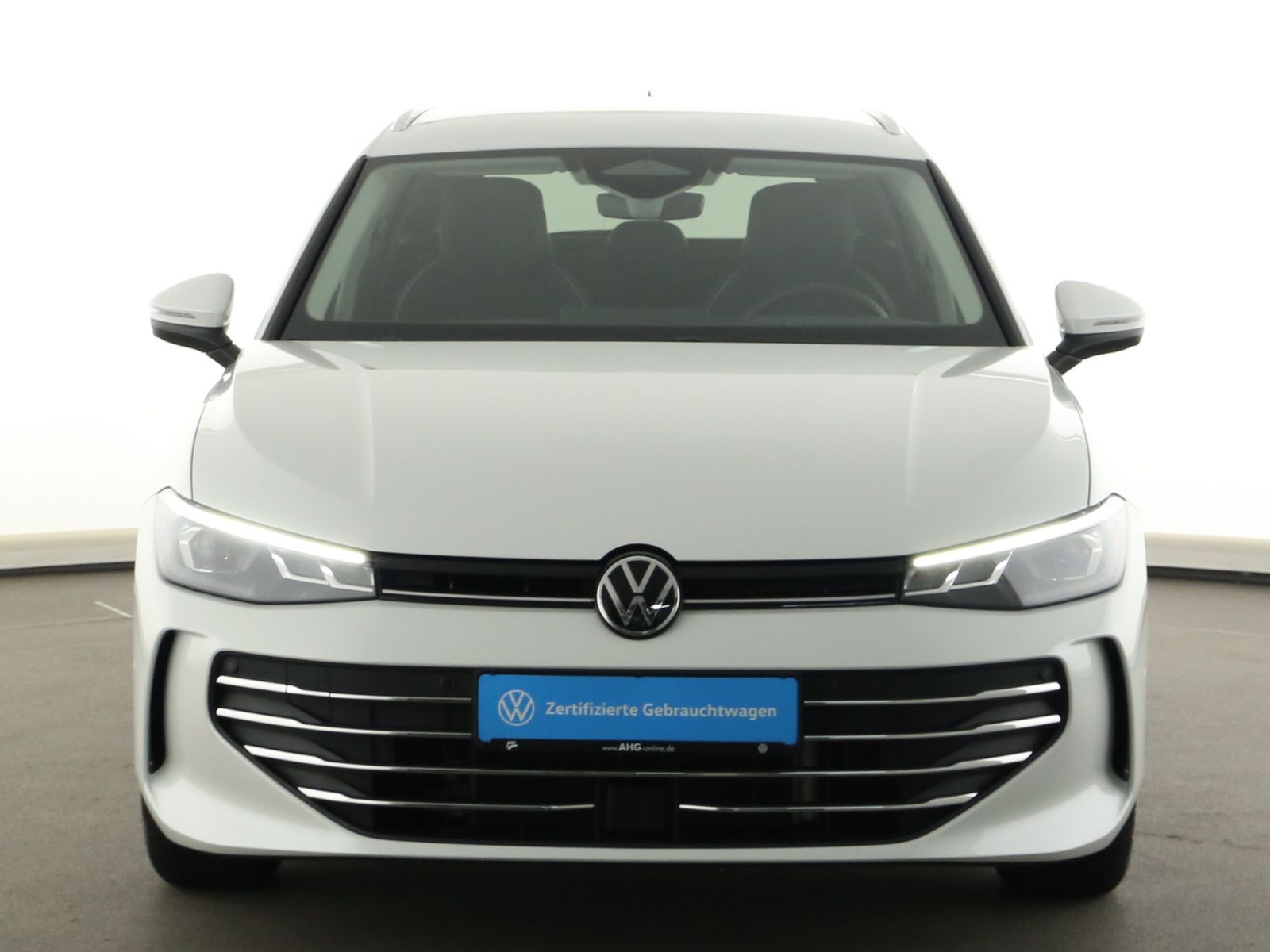 Volkswagen Passat Variant 1,5 l eTSI DSG Business  LED Navi imagem 3
