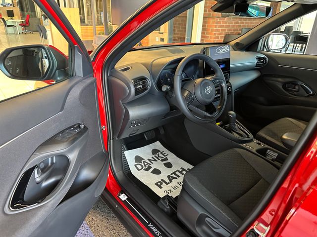 Toyota Yaris Cross Hybrid Teamplayer *Safety&Winter P.*