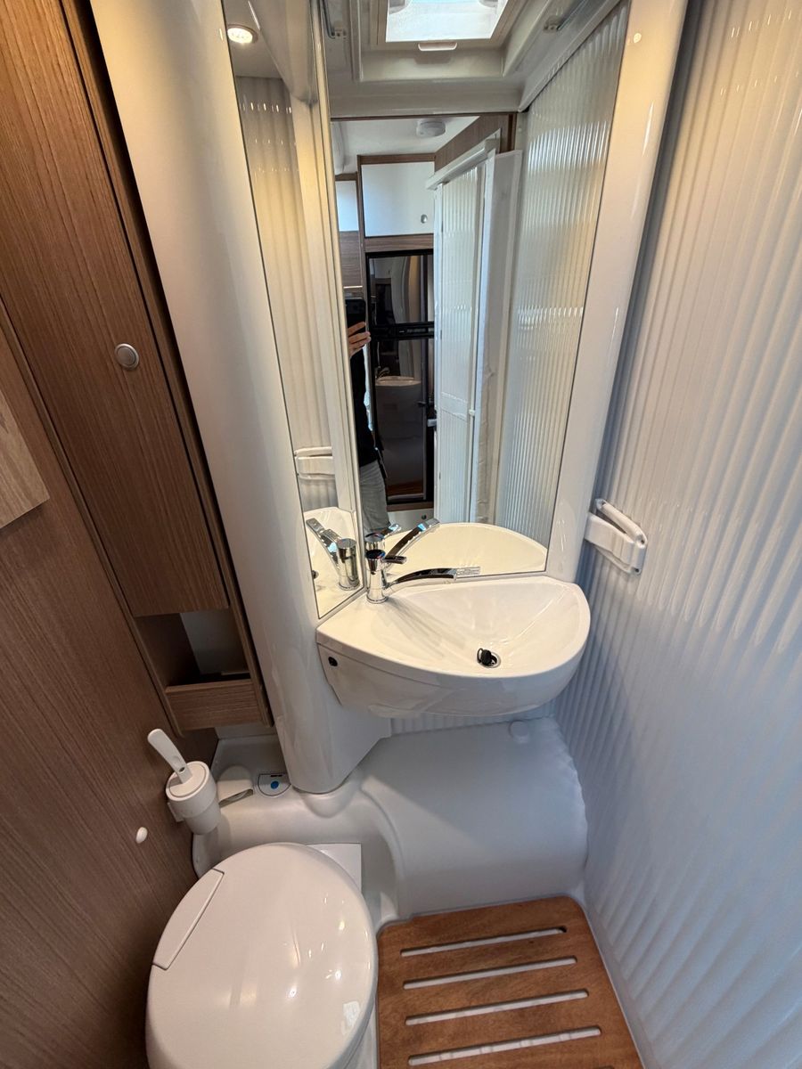 Fahrzeugabbildung Carado T 448