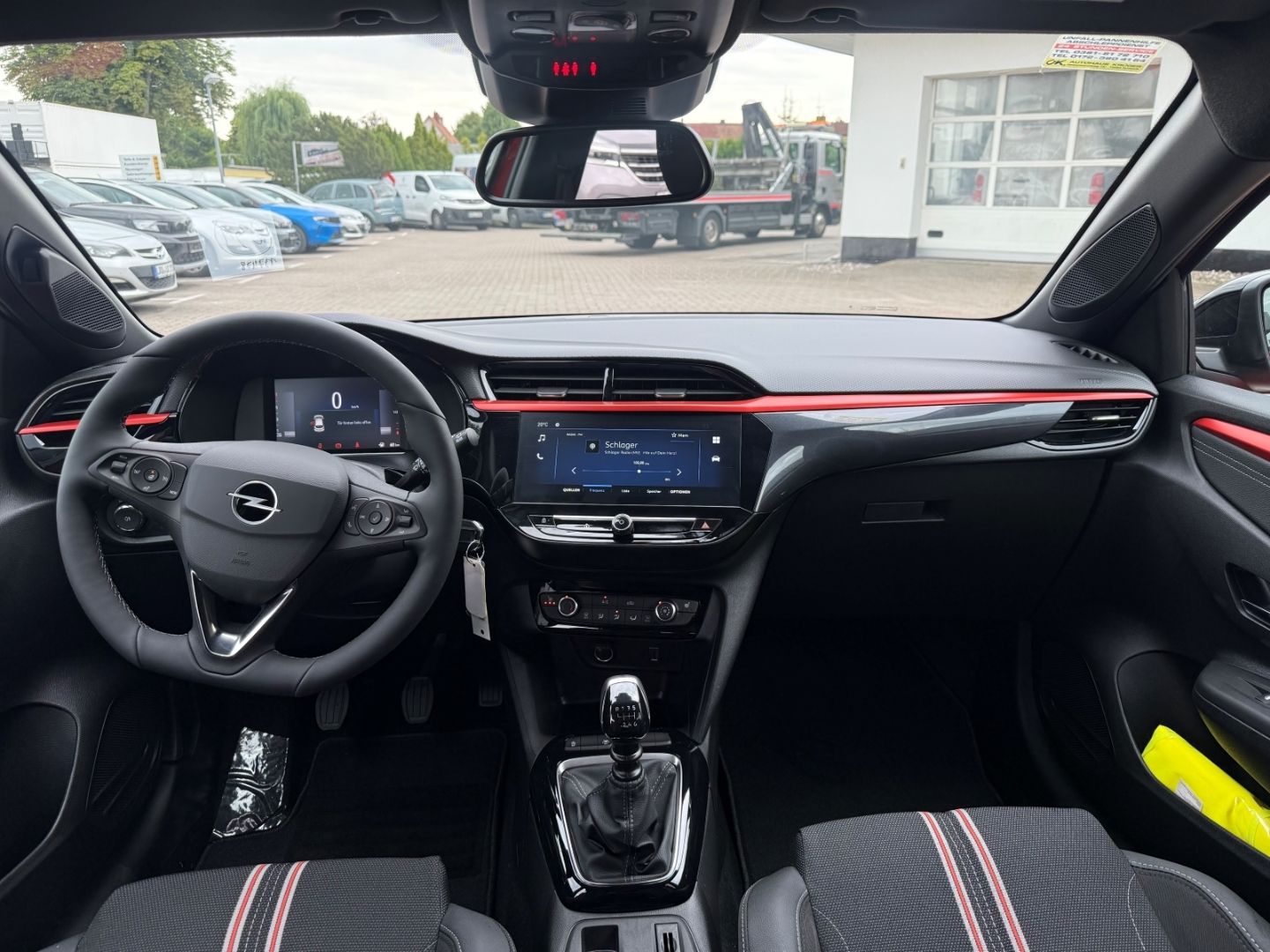 Fahrzeugabbildung Opel Corsa F YES SHZ+LHZ+Allwetter
