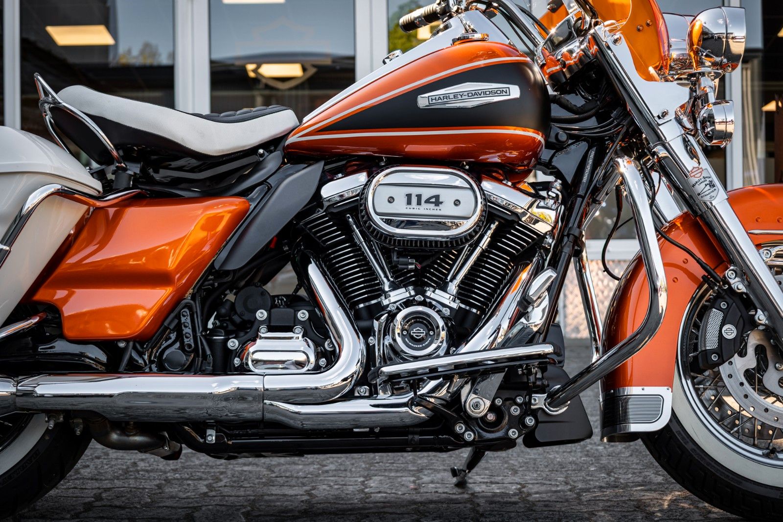 Fahrzeugabbildung Harley-Davidson Electra Glide Highway King  - JEKILL&HYDE  -