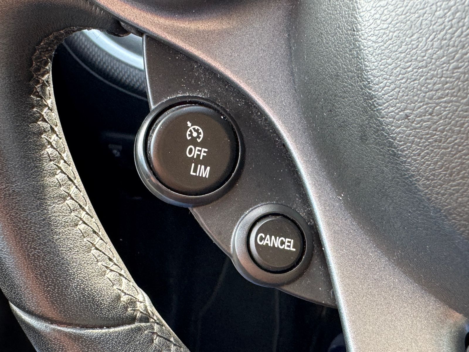 Fahrzeugabbildung Smart ForFour 66KW PRIME EXCLUSIVE PANO NAVI LED VOLL