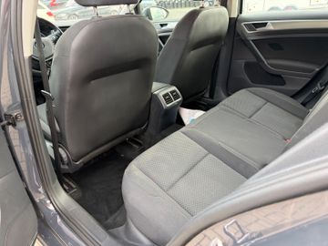 Volkswagen Golf - 7