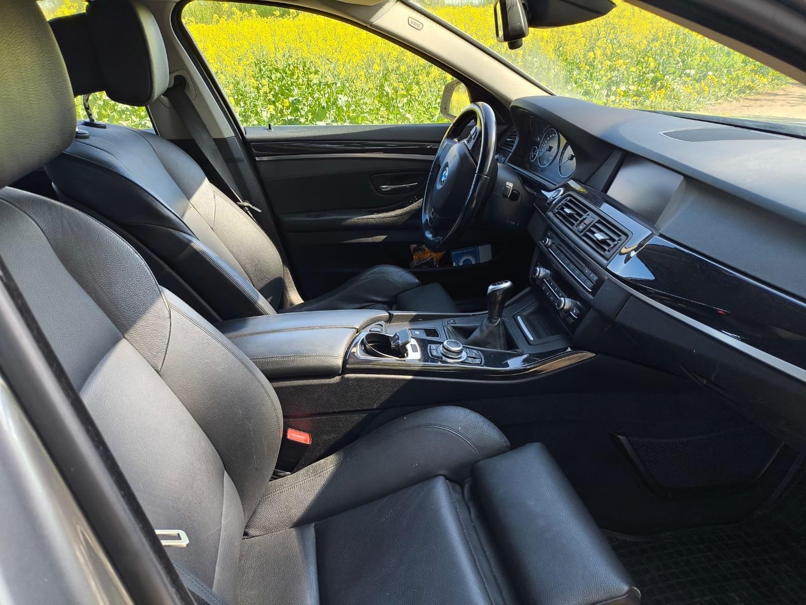 BMW 520 2010 — photo 11