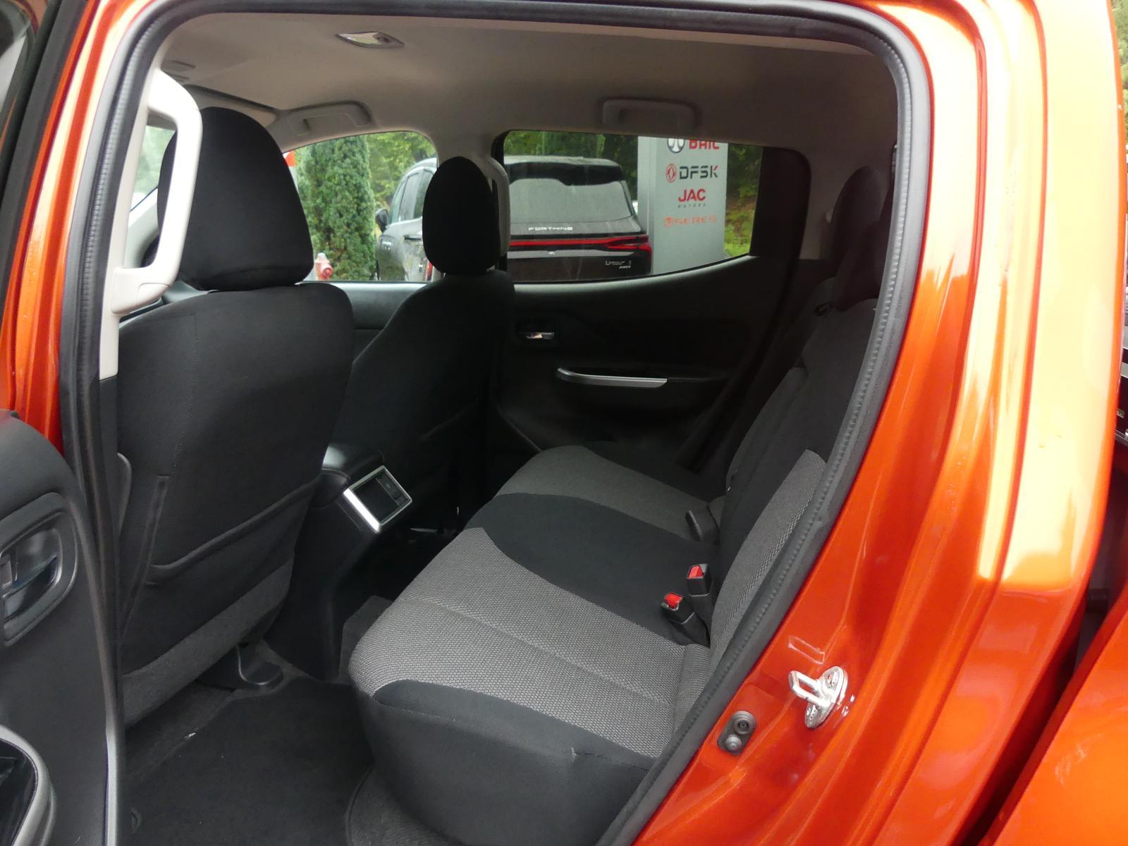 Mitsubishi L200*DoKa*4WD*Klima*Sitzhzg*LED*Kam*AHK