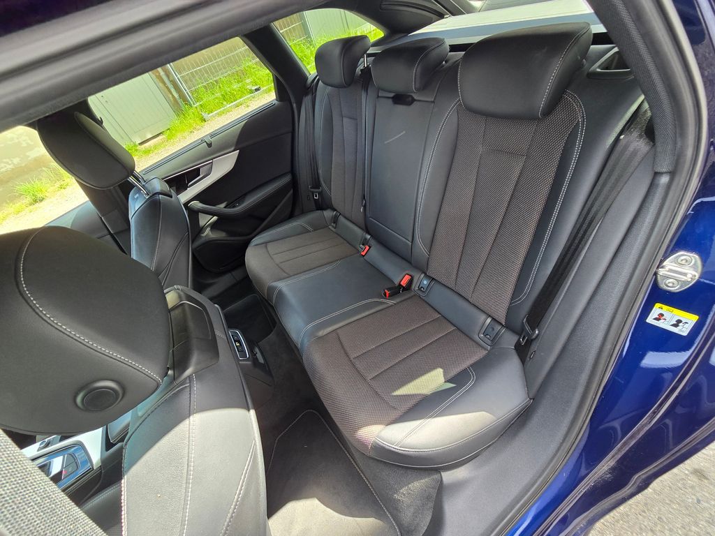 AUDI A4 Avant 45 TDI quattro 3.0 V6 Diesel S-line AUDI A4 Avant 45 TDI quattro 3.0 V6 Diesel S-line