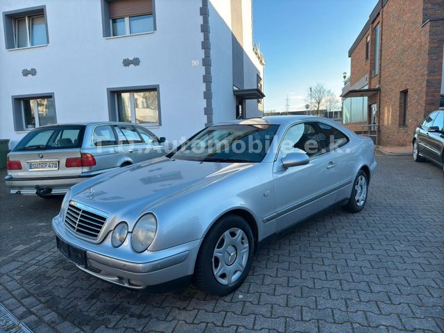 Mercedes-Benz CLK 200 ELEGANCE