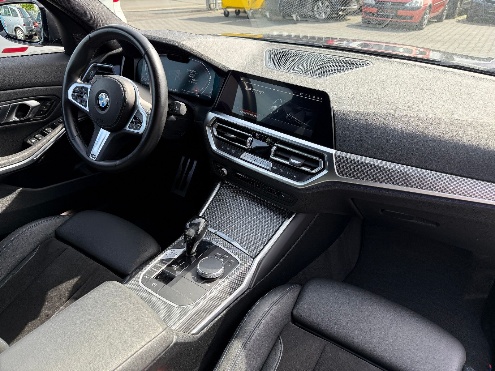 BMW 320 3 Touring 320 d xDrive M Sport foto 16