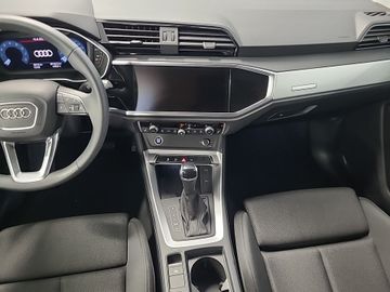 Audi Q3 - 11