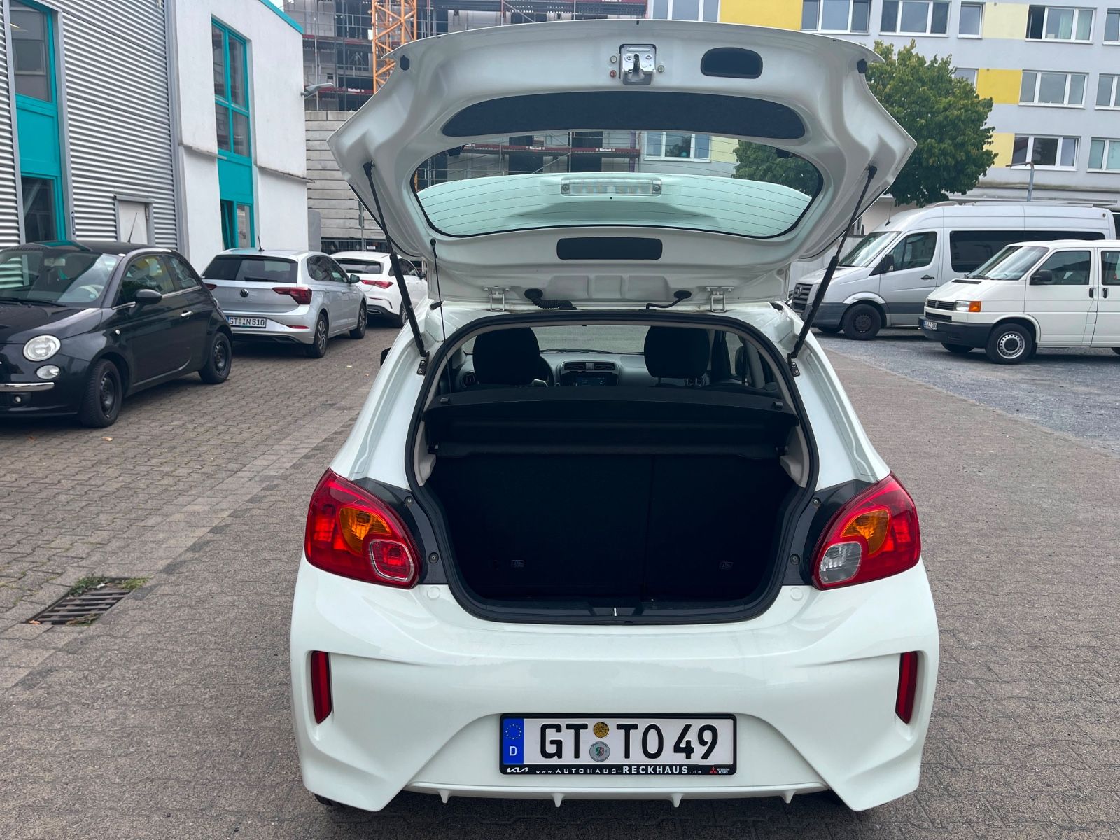 Fahrzeugabbildung Mitsubishi Space Star Select
