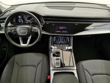 Audi Q8 - 10