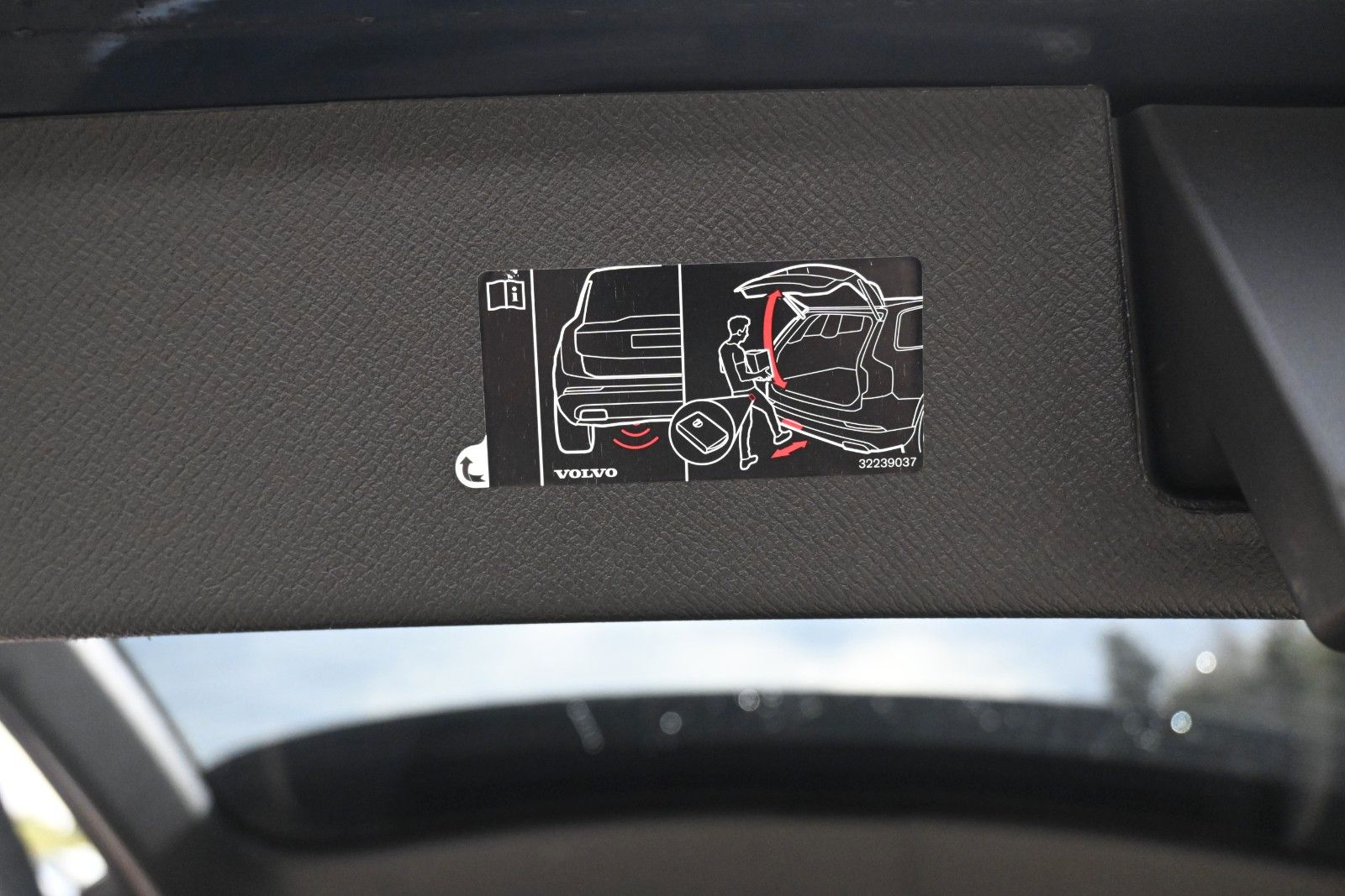Fahrzeugabbildung Volvo XC90B5 D Plus Bright AWD*360°*Alarm*FSHZG*STHZG*
