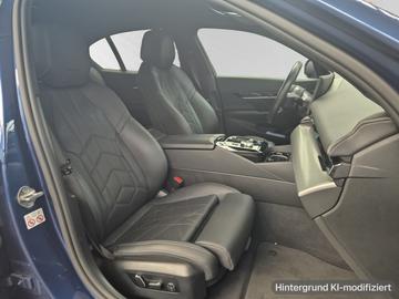 صورة 9 لـ 2023 BMW I5