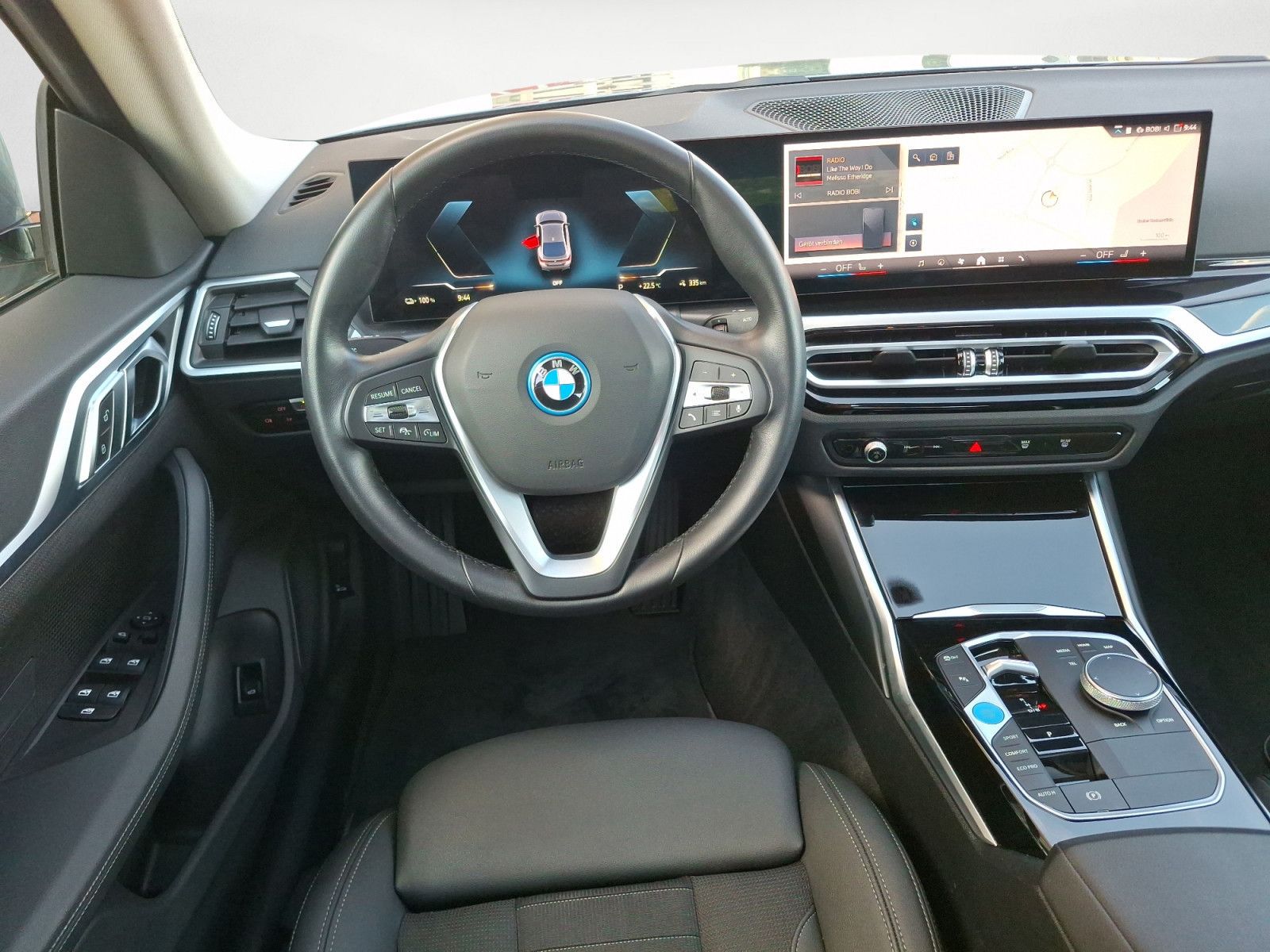 BMW i4 eDrive35 Navi Glasdach RFK Sitzheizung foto 13