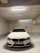 BMW M4 F83 Cabrio - weiße BMW M4