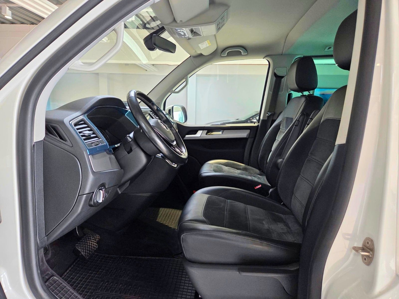 VW T6 Multivan — zdjęcie 9