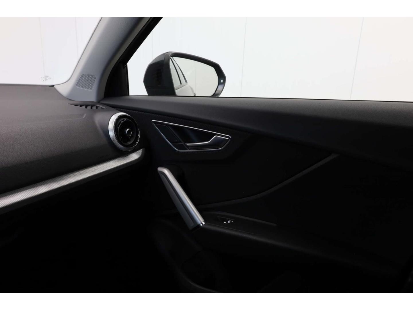 Audi Q2 40 TFSI quattro Advanced NAV/SH/LED/VCP/RFK, миниатюра 19