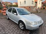 Volkswagen VW Bora 1,6 Benzin, 101PS 227TKM HU bis 8/... - Volkswagen Bora: 1.8