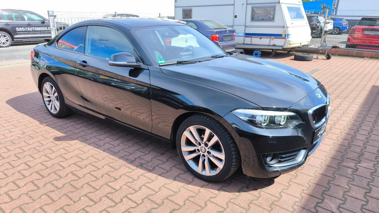 BMW 218i Coupe Advantage LED Automatik Navi