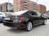 Skoda SUPERB LIM. L&K 2.0 TDI DSG - Skoda Superb Gebrauchtwagen in Hamburg