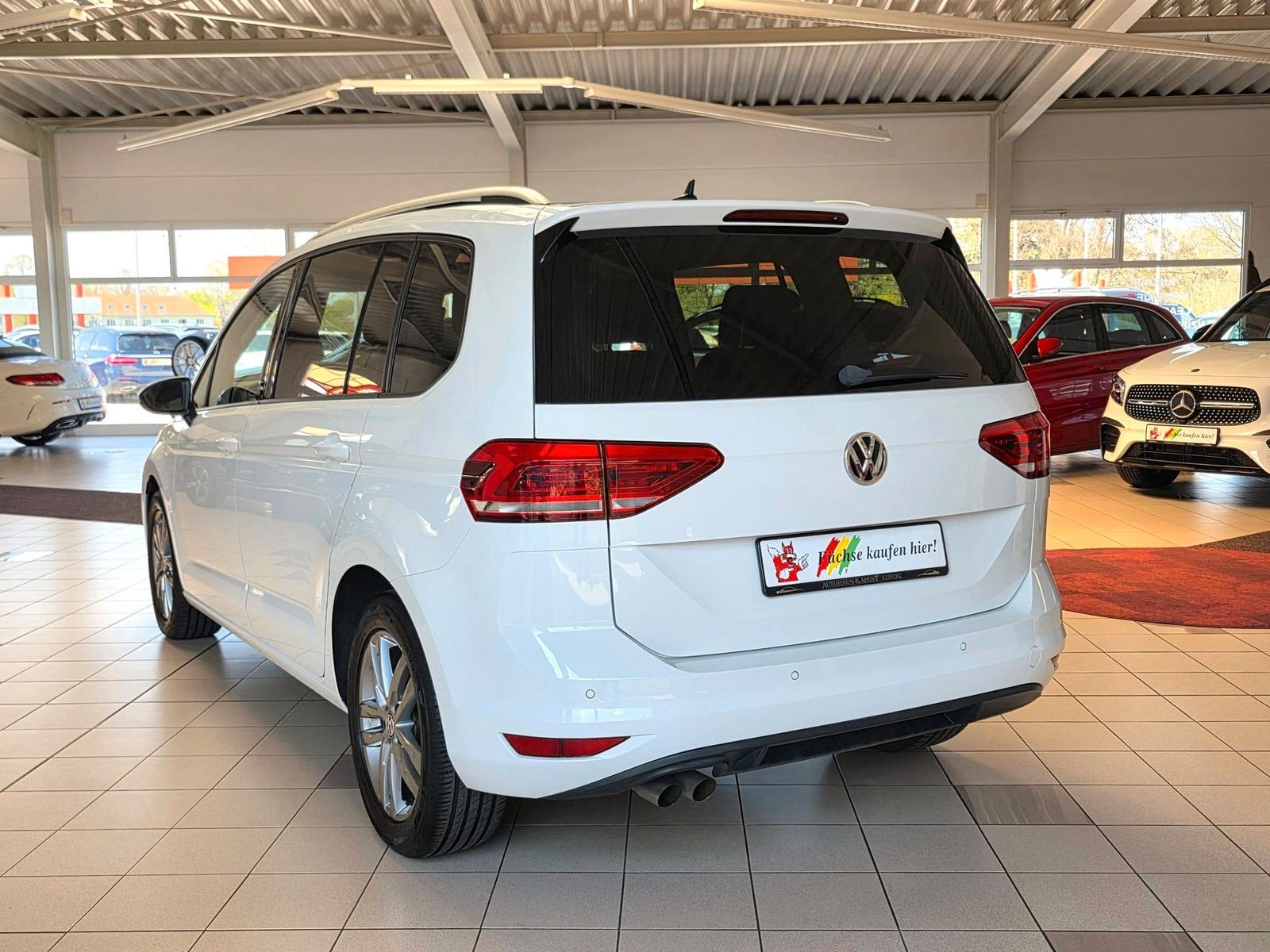 Fahrzeugabbildung Volkswagen Touran 1.4 TSI Sound/1.Hd/Navi/LED/Pano/ACC