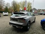 Nissan Qashqai MHEV 4x2 Acenta LED/Navi/360 Grad Kamera - Nissan Qashqai Acenta mit Hybrid-Antrieb (Benzin/Elektro)
