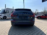 Volvo V60 T8 AWD Plus Bright Recharge *LED Navi AHK* - Volvo mit Hybrid-Antrieb: Scheckheftgepflegt