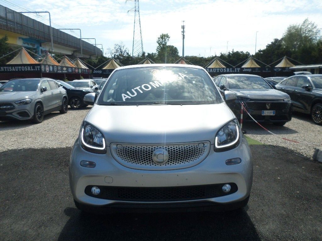 Image of Smart ForFour