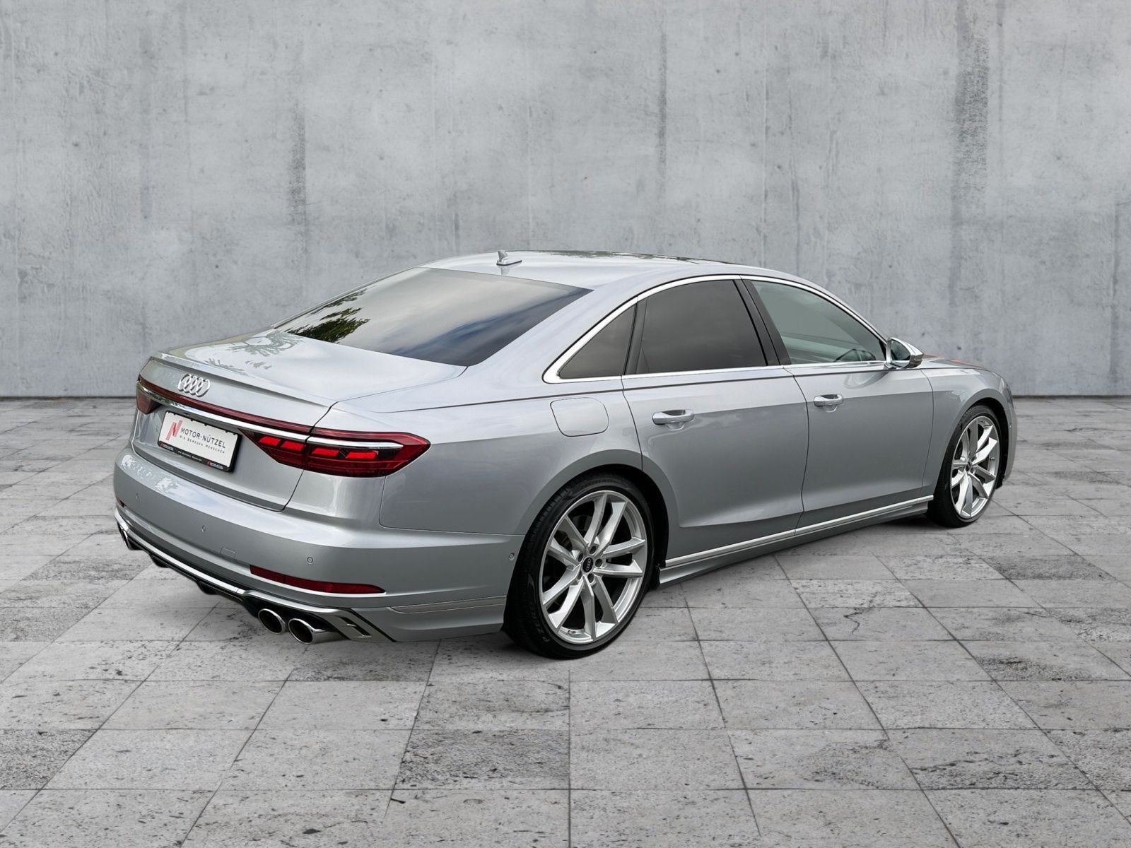 Audi S8 - Bild 6